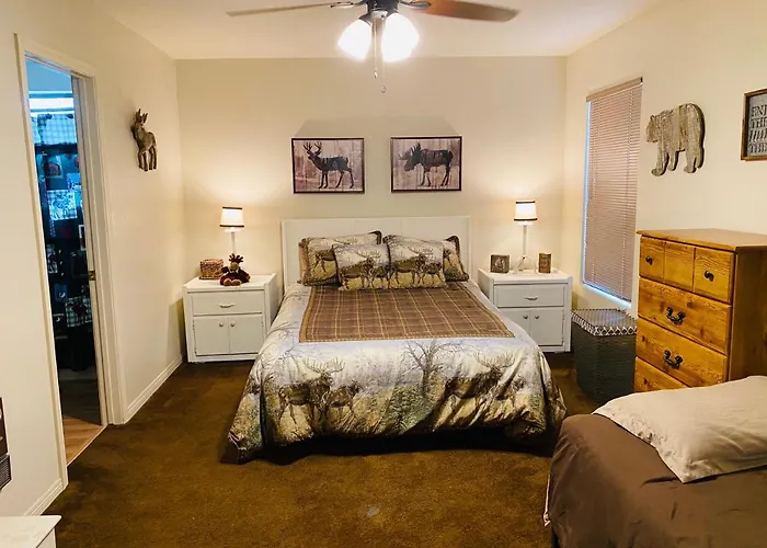 2Br Gated Escape Pool And Jacuzzi Walk To Dining And Trails